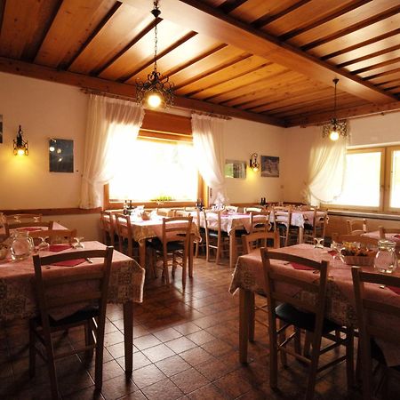Rifugio Palafavera Zoldo Alto Exterior photo